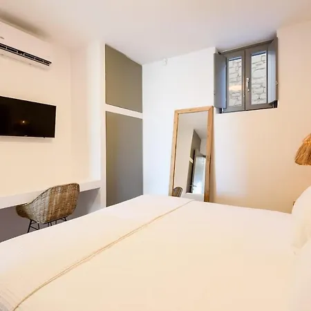 Elevated With Panoramic Sea View *