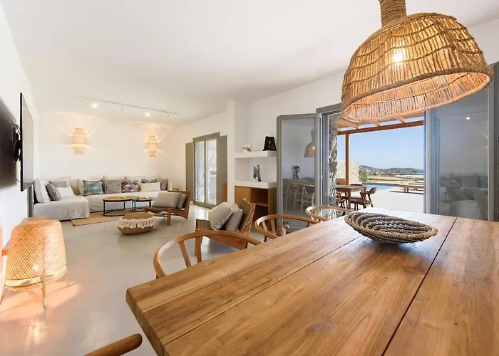 Elevated With Panoramic Sea View Villa Mármara