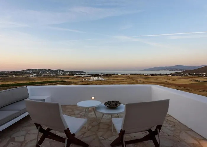 Elevated With Panoramic Sea View *